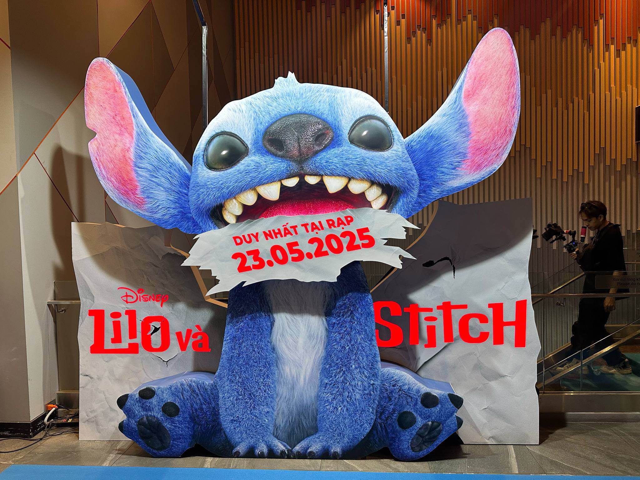Lilo & Stitch: Vé về tuổi thơ với “quái vật” đáng yêu nhất hệ mặt trời!